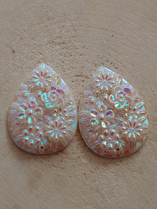 Teardrop Flower Cabochons - Cheyenne Heart Designs